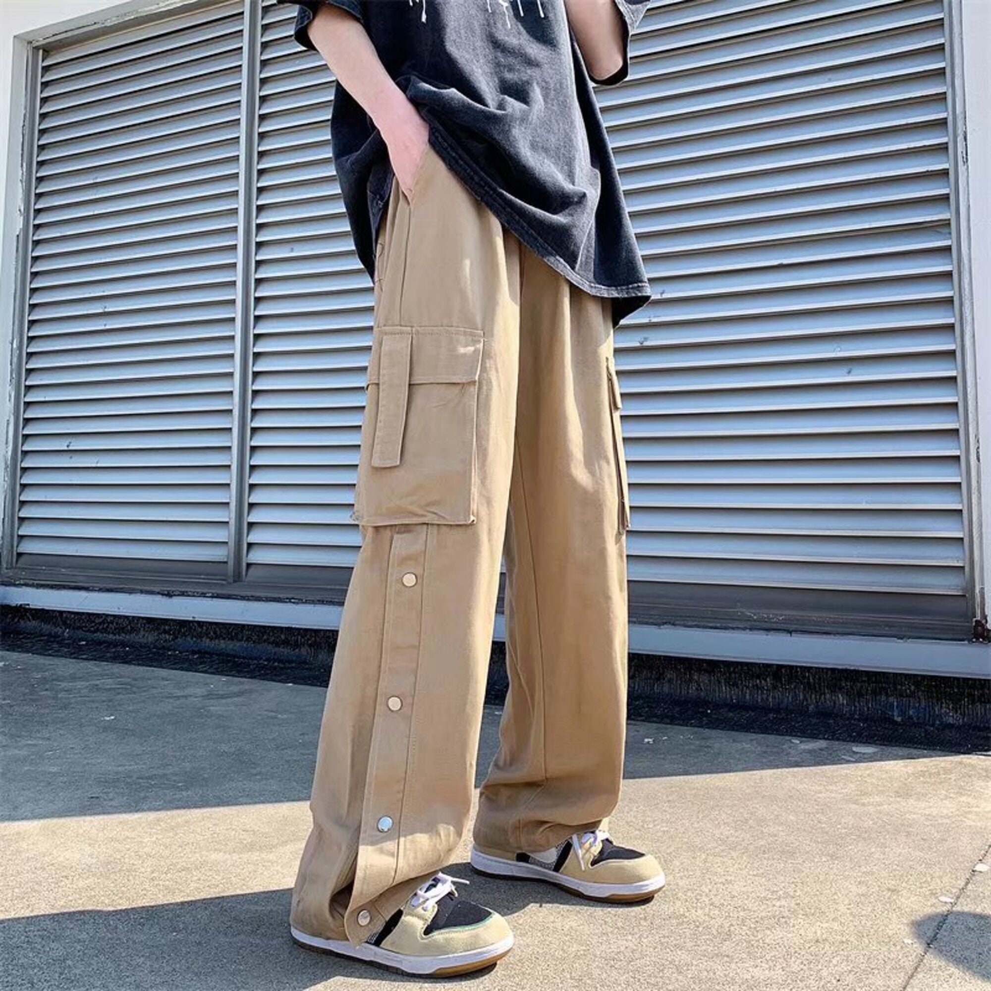 New Men Cotton Cargo Pants Harajuku Style Straight Casual Pants For Men Solid Big Pockets Loose Wide Leg Design Trousers