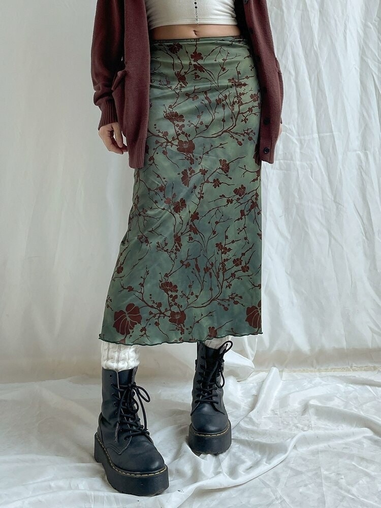Aesthetic Retro Print Floral Low Waist Grunge Midi Skirt Trendy Clothes