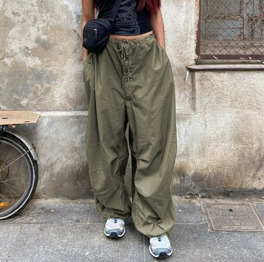 Baggy Loose Wide Oversized Streetwear Cargo Pants Retro Vintage Trends Cute Aesthetic Fashion Y2k 2000s 90s 80s Green White Brown