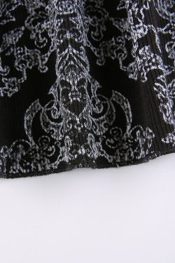 Black Retro Grunge Print Long Sleeve V Neck Aesthetic Gothic Top