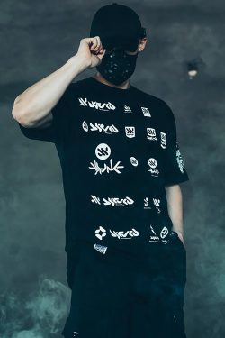 Cyberpunk Detroit Tee Shirt For Men Streetwear Summer Fashion Black Short Sleeves Graphic T Shirt