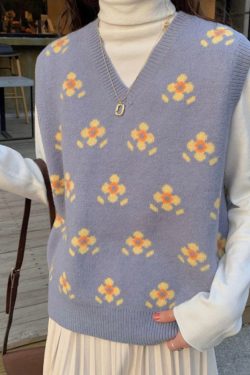 Daisy Sunflower Floral Pattern Soft Wool Knit Cozy Warm Sweater Vest Retro Vintage Trends Cute Aesthetic Fashion Y2k 2000s 90s Style
