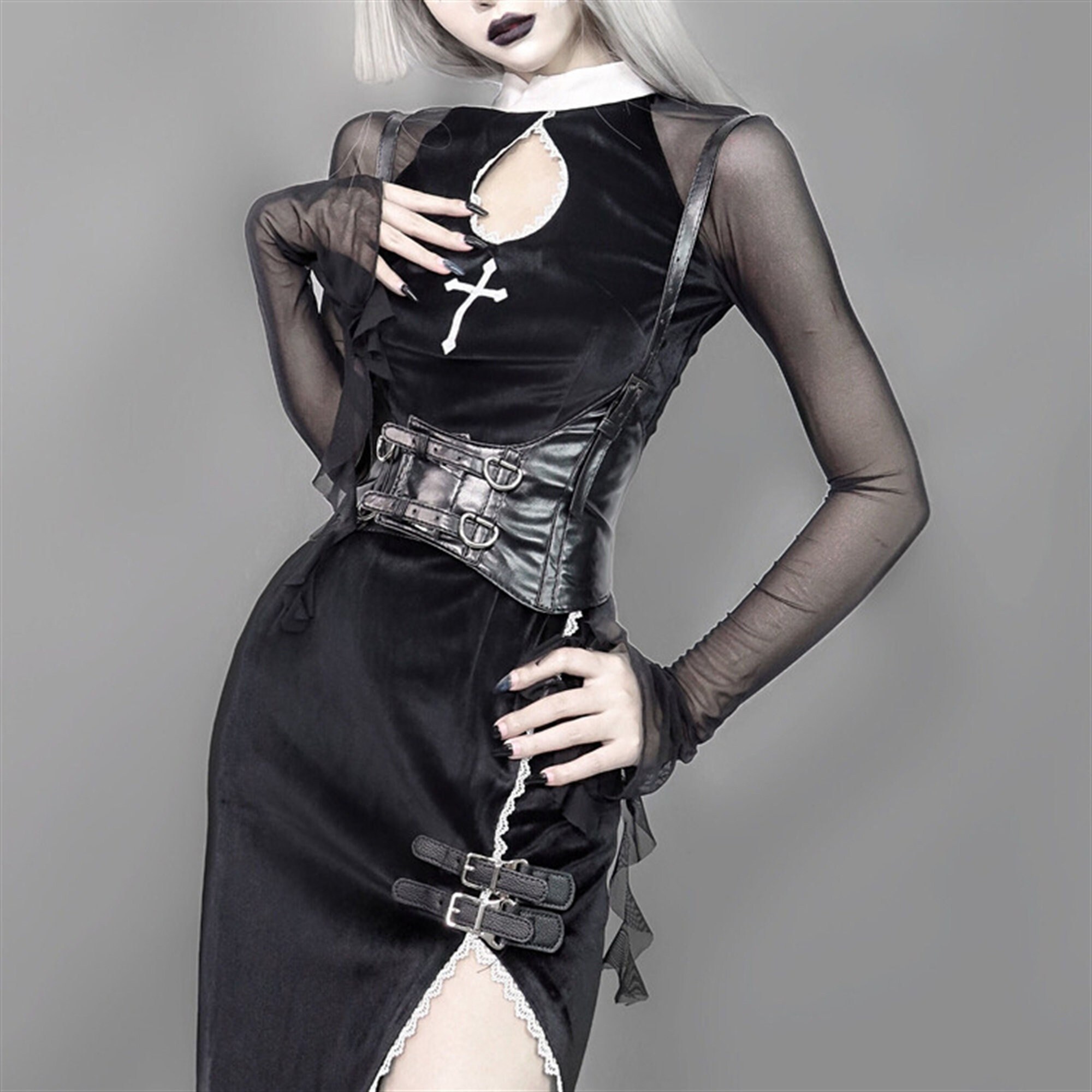 Gothic Dark Sexy Lace Sheer Dress Gothic Slim Cross Slit Pack Hip Long Dress Lace Perspective Stitching Velvet Dress Halloween Witch Dress