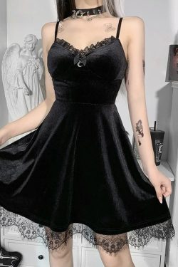 Gothic Lace Trim Dress & Sexy Velvet Dress Gothicwear Vintage Retro