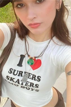 I Love Surfer Skater Emo Boys Slogan Crop Tee Funny Text Gen Z T Shirt Trending Y2k Fashion Skater Girl T Shirt 2000s 90s 00s Aesthetics