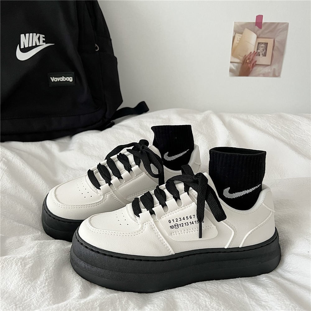 Japanese Harajuku Niche Small White Sneakers Women's Platform Sports Shoes Student Vulcanize Tennis Flat Casual Canvas