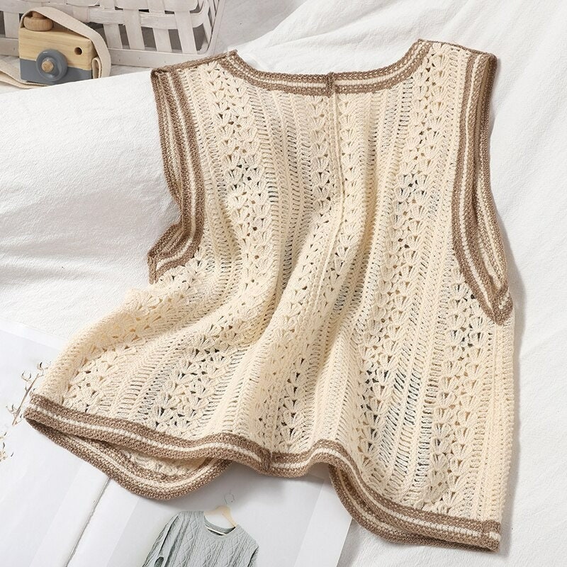 Light Academia Clothing Retro Single Breasted V Neck Floral Sweater Vest For Woman Cottagecore Clothing Chunky Knit Sweater Vest