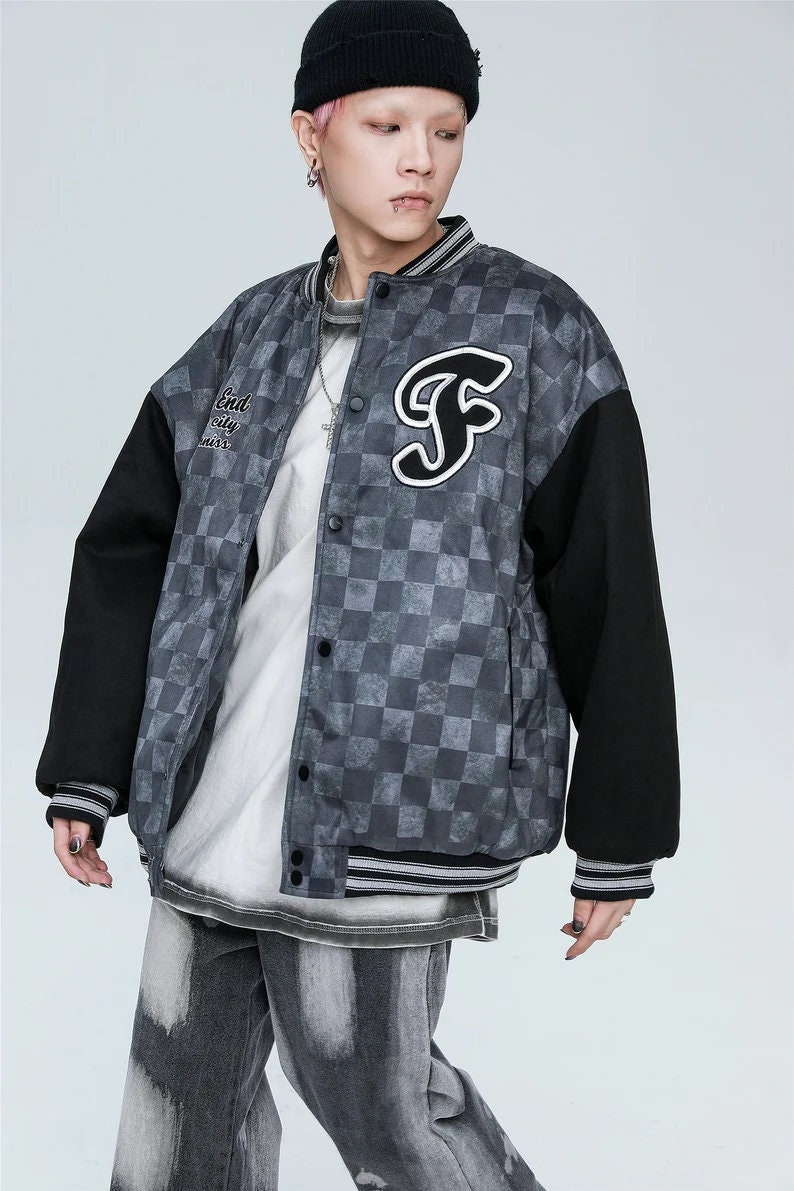 Men's Streetwear Checkered Baseball Jacket Urban Fashion Stylish Snap Button Casual Bomber Coat Jacket