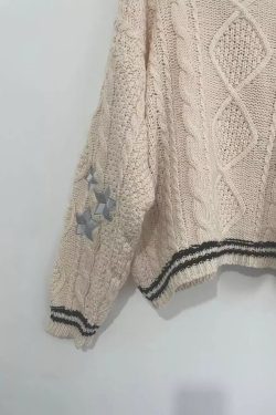 Star Embroidered Crewneck Cardigan Folklore Cardigan Swift Beige Holiday Cardigan Womens Christmas Sweatshirt Vintage Chunky Knit Cardigan