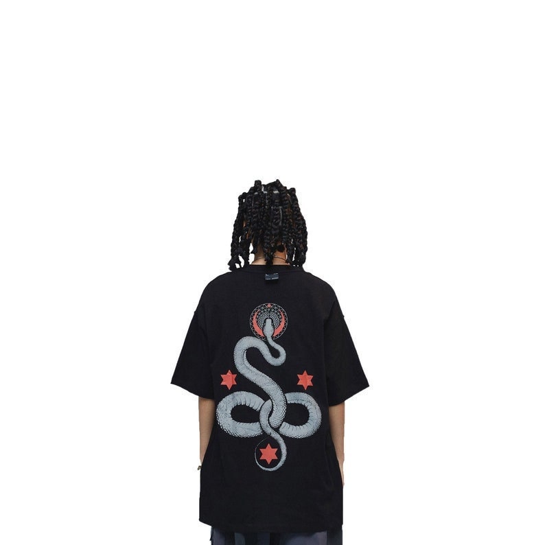 Streetwear Snake Artwork Urban Short Sleeves Tee Oversized Graphic Black T Shirt