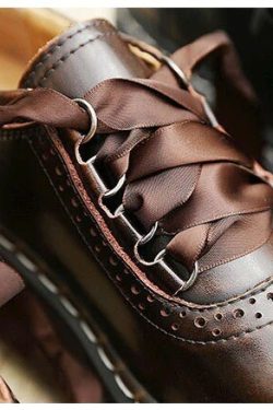 Vintage Ribbon Laced Mary Jane Oxford Shoes