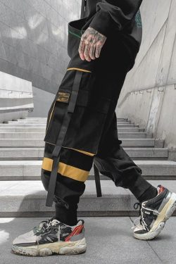 Yellow Pockets Techwear Pants Baggy Cargo Pants Gothic Work Pants Harajuku Joggers Pants Cyberpunk Straps Streetwear Hiphop Trousers