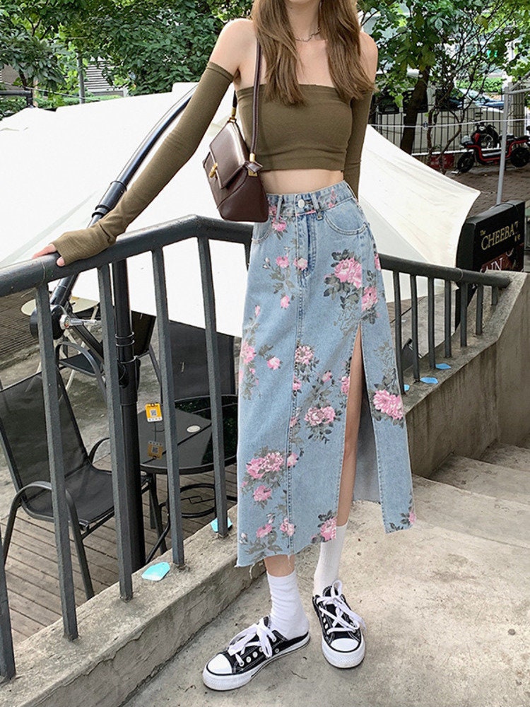 Floral Embroidered Maxi Skirt