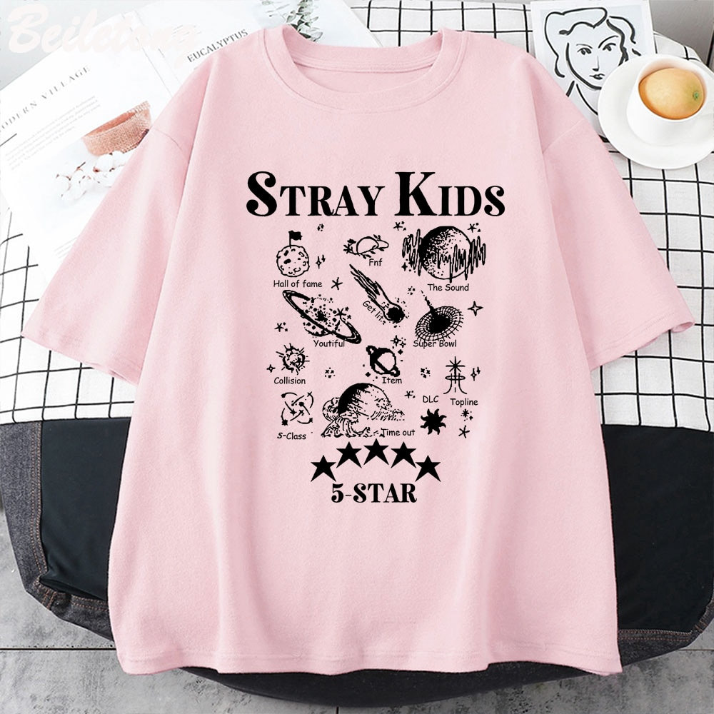 Stray Kids 5-Star Album Lee Felix T-Shirt - Perfect Gift for Stray Kids Fans and Vintage Retro Merchandise