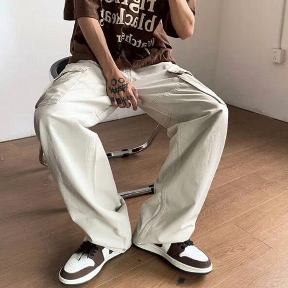 Vintage-inspired Baggy Cargo Pants for Y2K Streetwear Enthusiasts