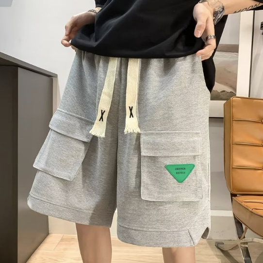 Vintage-inspired Baggy Cargo Shorts for Y2K Streetwear Enthusiasts