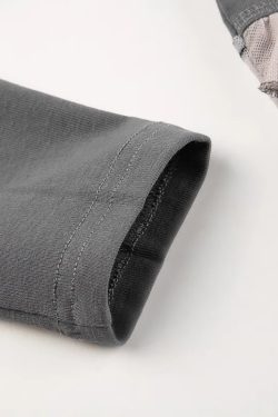 Vintage-inspired Grunge Y2K Gray Long Sleeve Tee