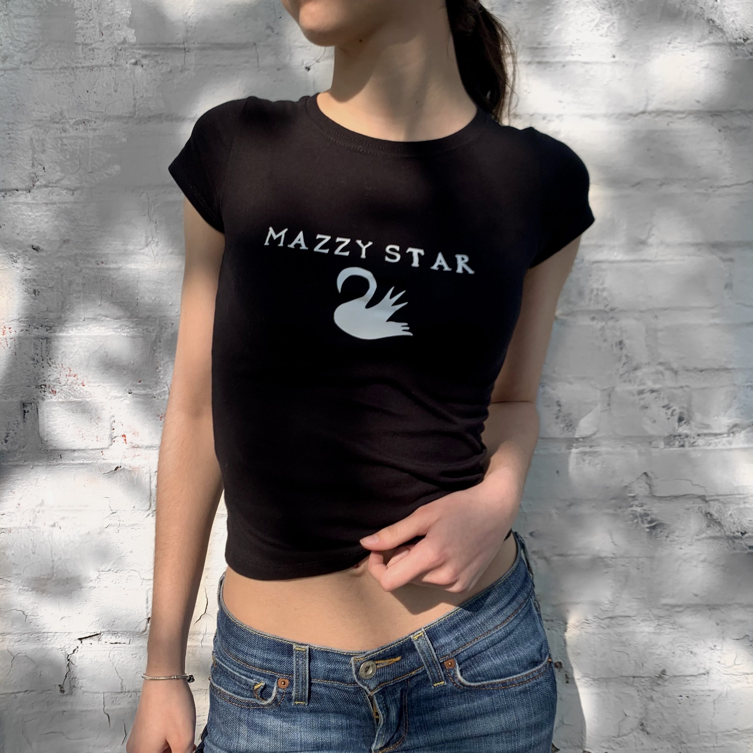 Vintage-inspired Mazzy Star baby tee for Y2K fashion lovers