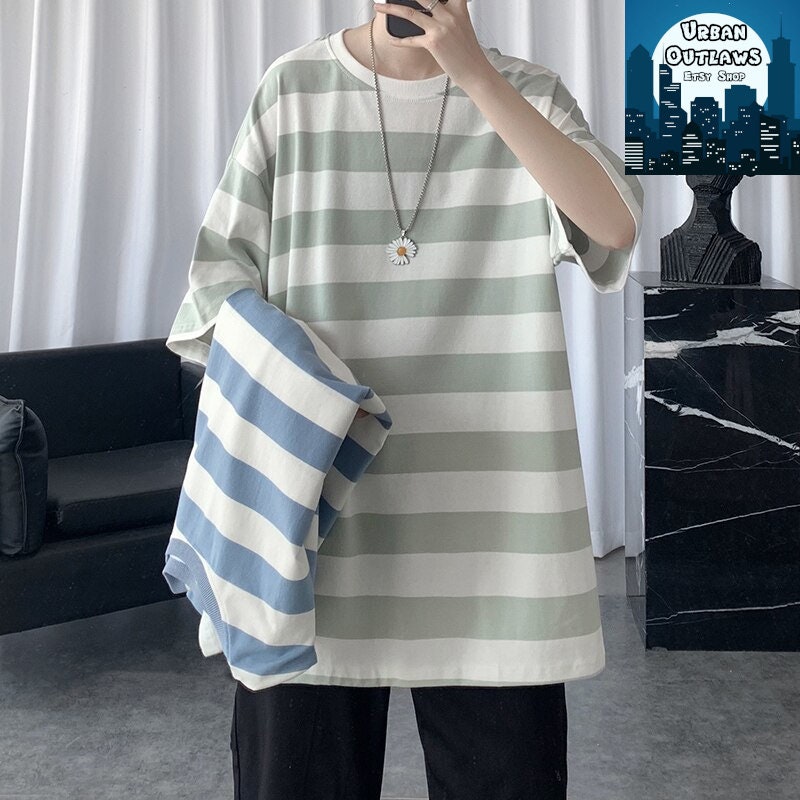Vintage-inspired Oversized Striped T-Shirt for Y2K Clothing