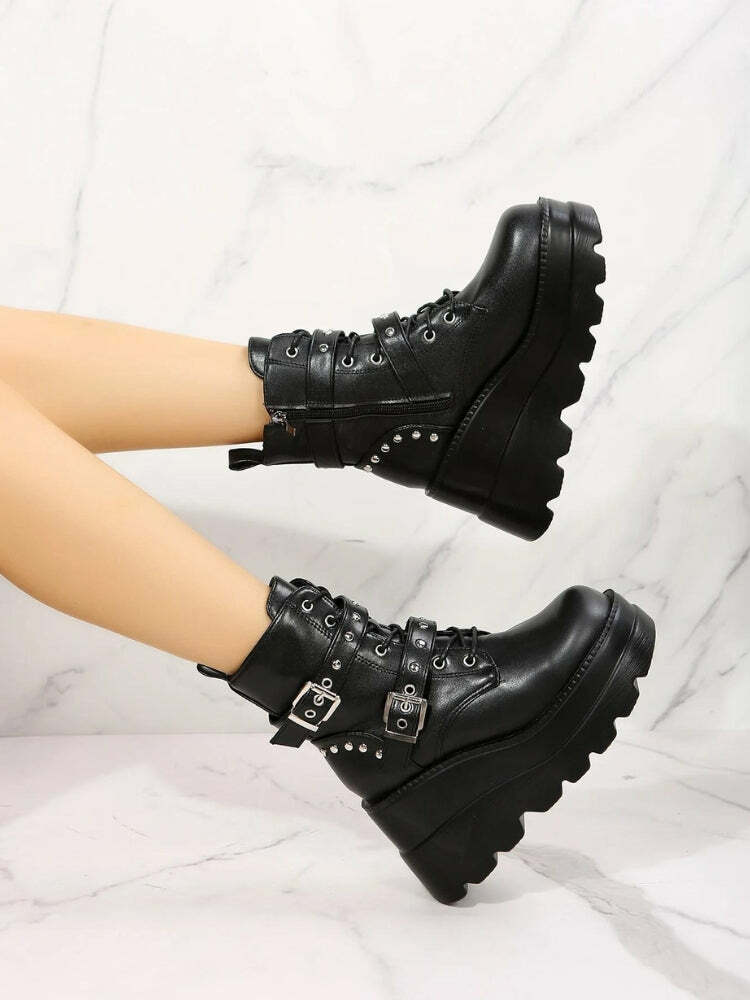 Y2K Grunge Belted Platform Boots for 90s Fashion Lovers - Trendy Aesthetic Footwear