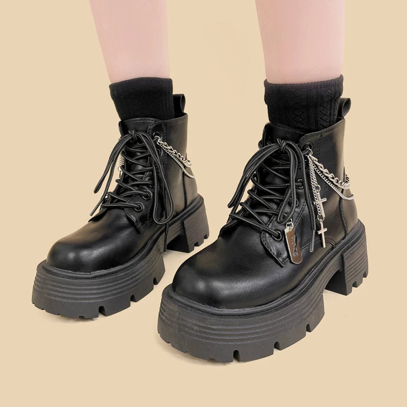 Y2K Grunge Chain Combat Boots for 90s Fashion Lovers - Edgy Style Meets Comfort