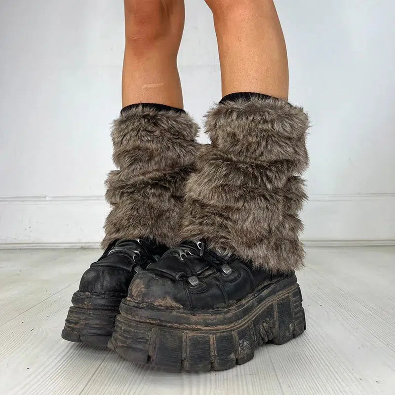 Y2K Grunge Faux Fur Leg Warmers for 2000s Fashion, Cozy Outfits & Aesthetic Looks