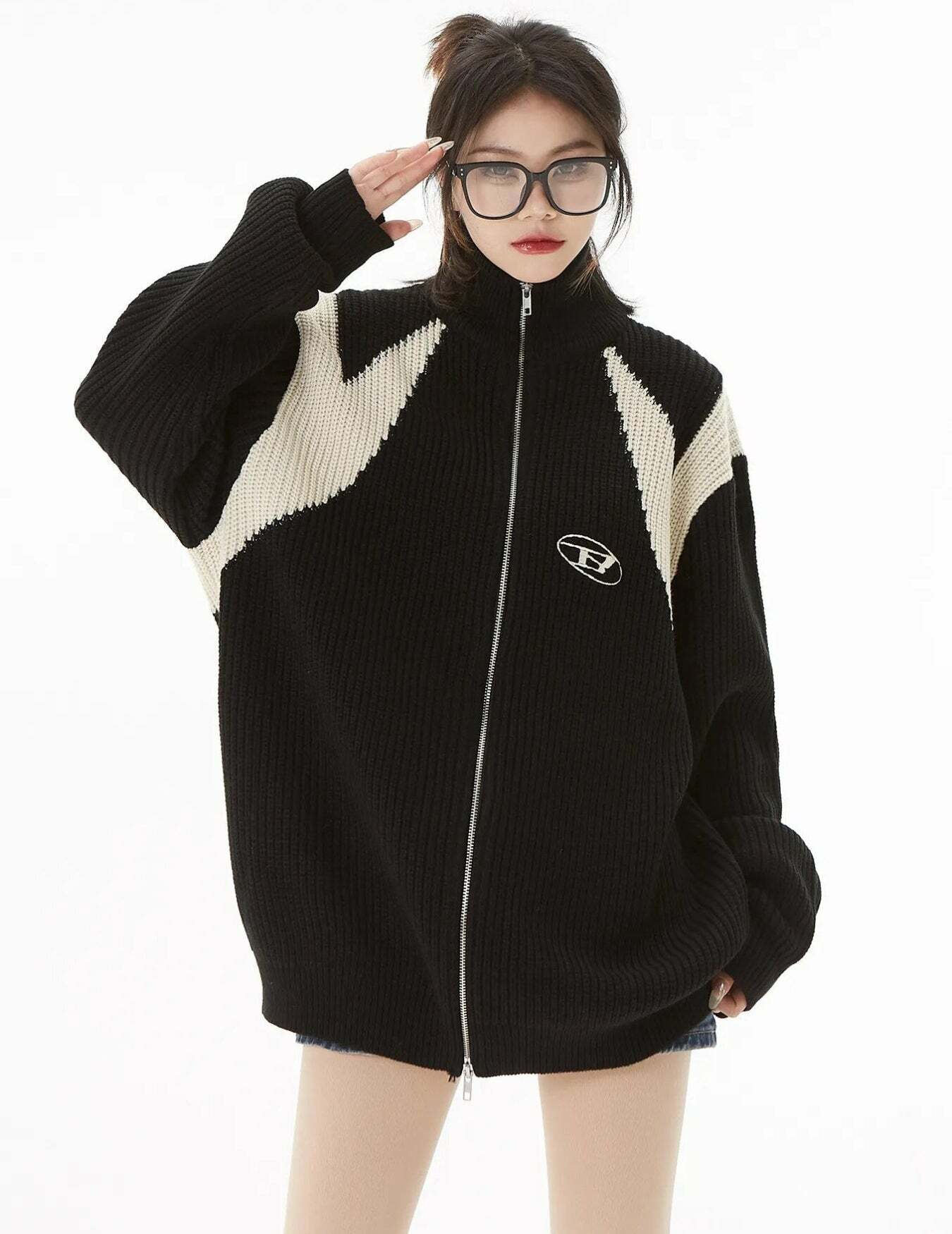 Chic Turtleneck Zip-Up Cardigan in Y2K Style - Comfy Layering for Grunge & Coquette Aesthetics