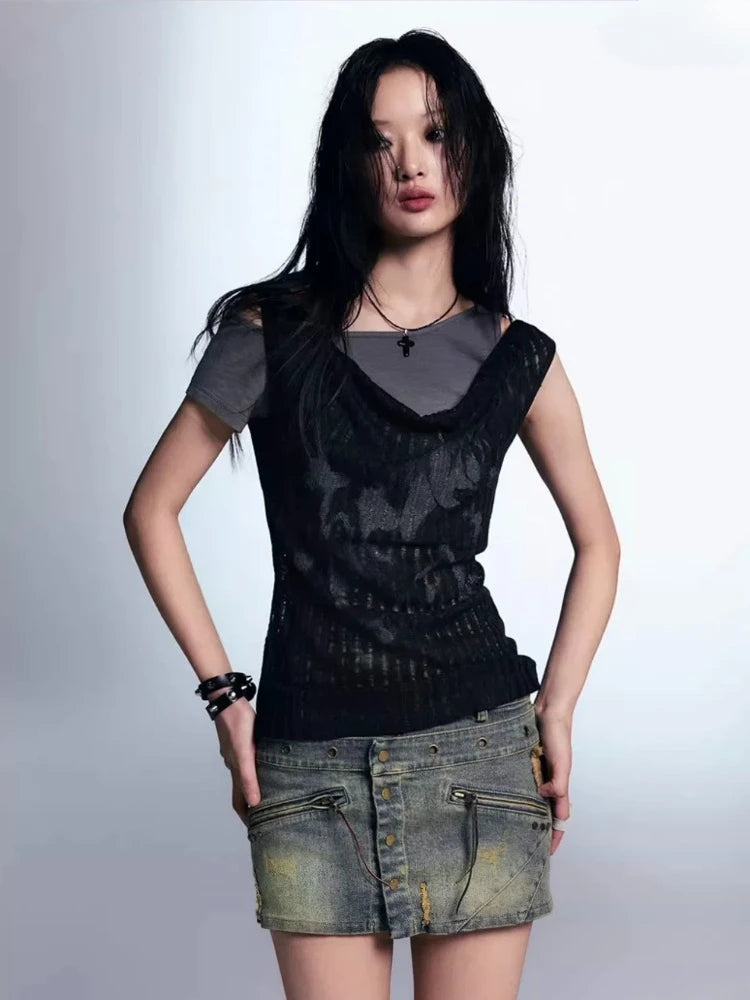 Y2K Grunge Aesthetic Gothic Top - Cute Crop Top for Coquette Style & Dark Academia Fashion