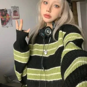 Y2K Grunge Green Striped Crop Sweater - Cute Aesthetic Top for Coquette and Soft Girl Styles