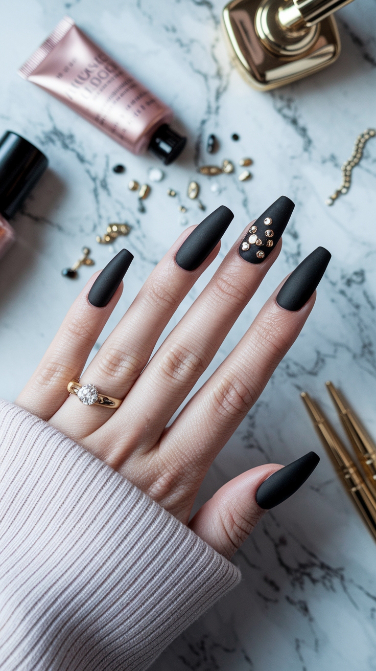 short_coffin_nail_ideas_hp2d1.jpg