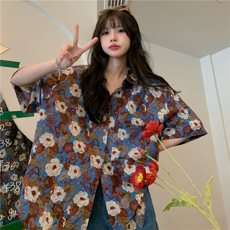 2025 Retro Hong Kong Style Loose Floral Short Sleeve Shirt for Women - Hawaiian Vacation Beach Wear