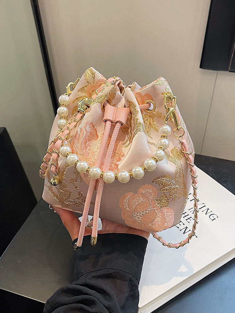 2025 Summer Handheld Pearl Bucket Bag for Women, Chinese-Style Embroidered Crossbody Bag, Niche Minimalist High-End Fashion