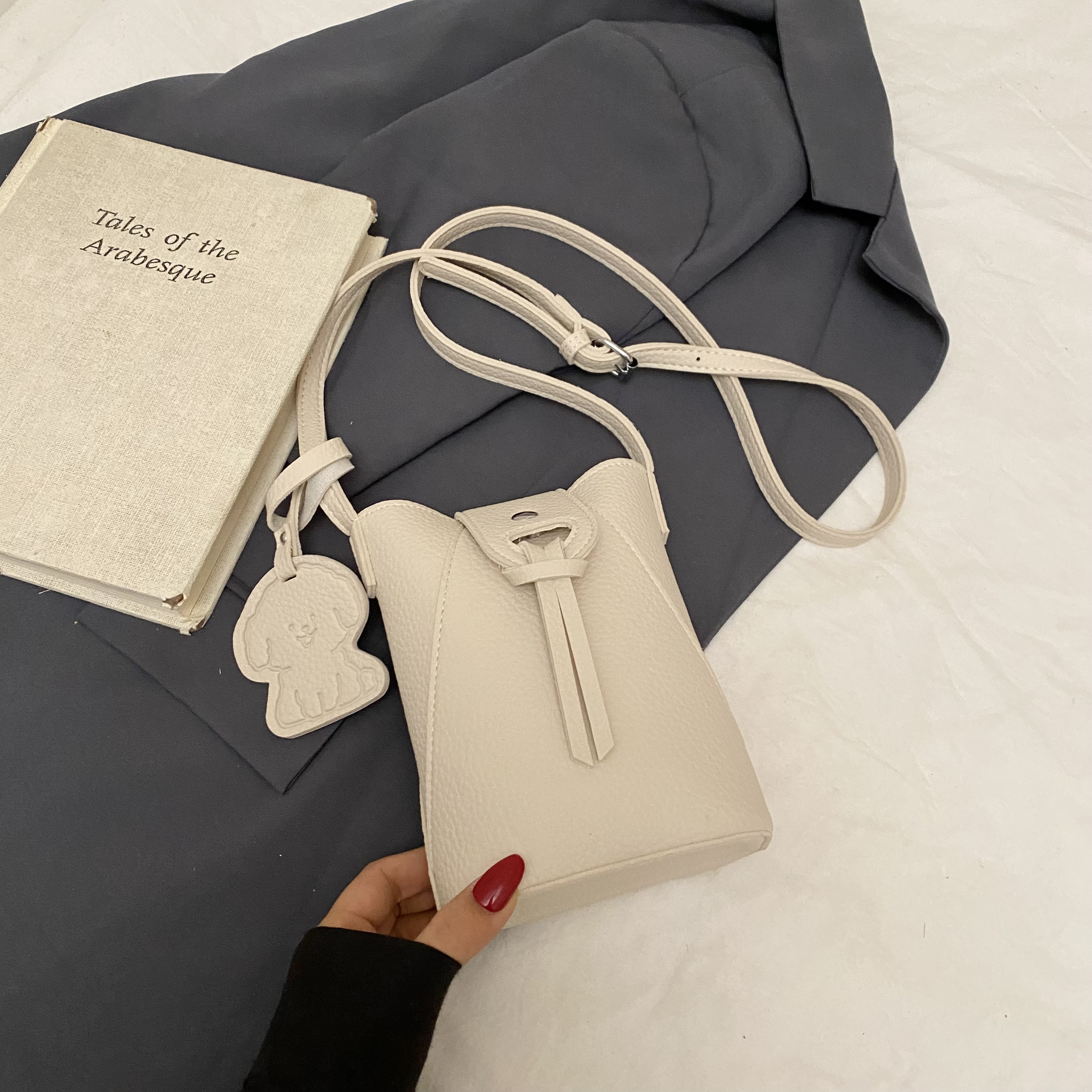 2025 Summer Yellow Mini Crossbody Bag for Women - Lightweight High-End Phone Bag for Walking and Everyday Use
