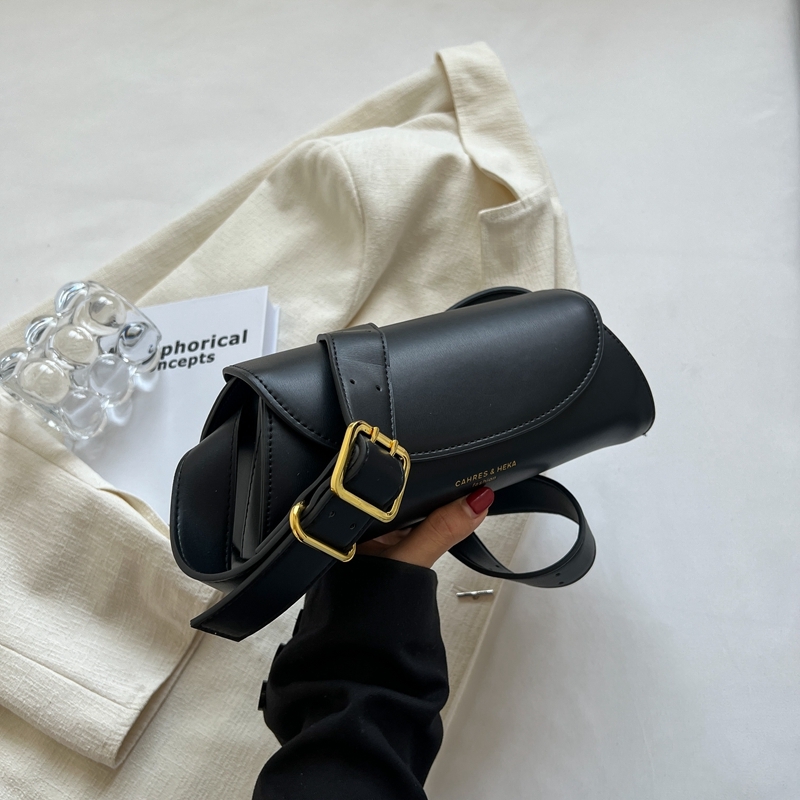 2025 Trendy Retro Crossbody Small Bag - Women's High-End Baguette Underarm Shoulder Bag