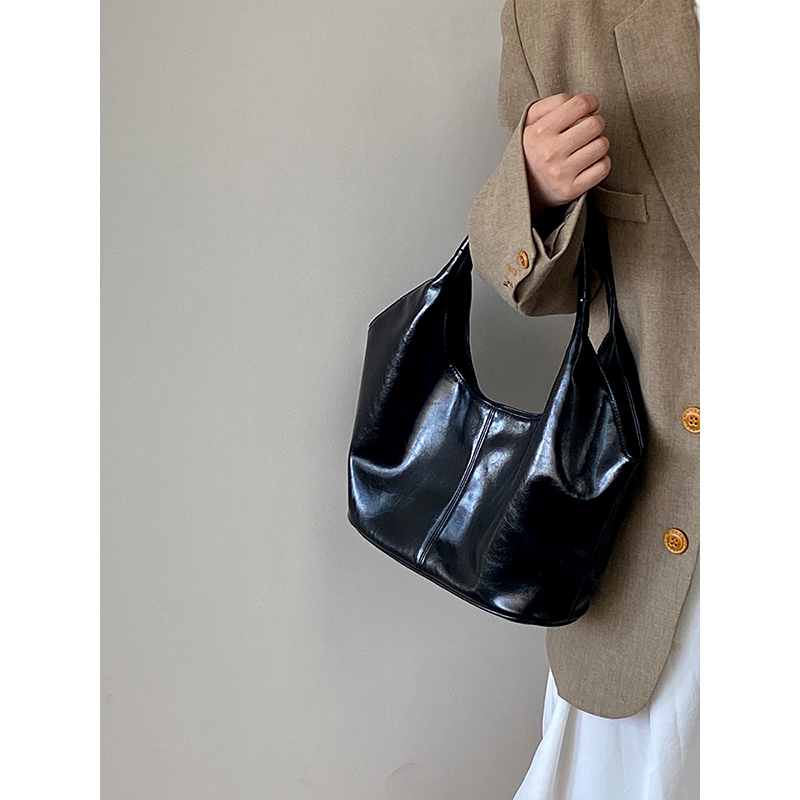 2025 Women's Relaxed Tote Bag - Large Capacity Underarm Shoulder Bag with Versatile Niche Design for Everyday Style