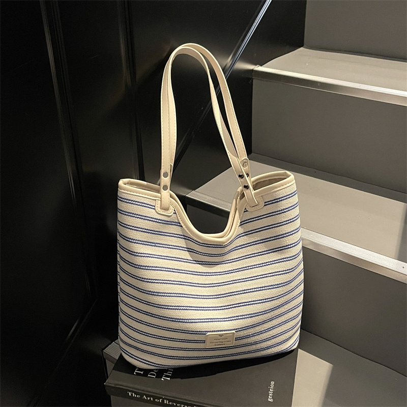 2025 Women's Striped Canvas Tote Bag - Large Capacity Shoulder Bag for Class & Commuting, Versatile Fashion Essential