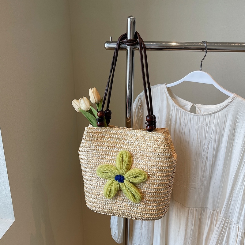 2025 Women's Summer Bohemian Woven Beach Bag - Straw Bucket Bag for Seaside Outings, Single Shoulder Design