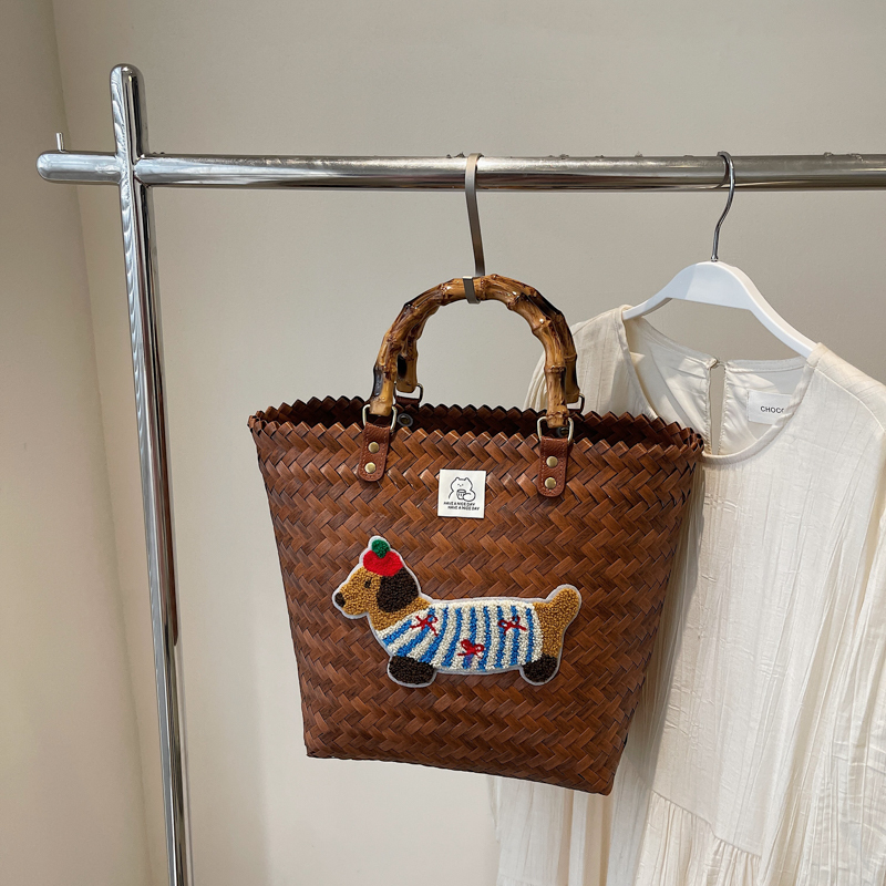2025 Women's Summer Woven Vegetable Basket Bag - Trendy Commuter Tote, Bucket Style Straw Bag for Beach and Vacation