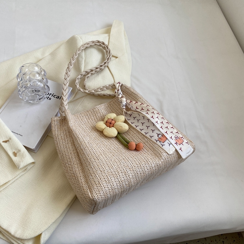 2025 Woven Bucket Bag for Women - Large Capacity Straw Tote for Classroom, Commuting, and Vacation - Stylish Shoulder Bag