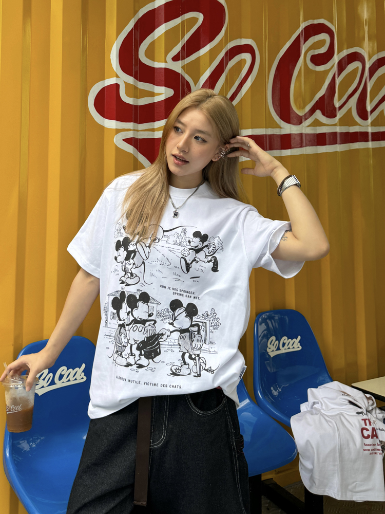 320g Heavyweight American Retro Small Collar Rice Comic Short Sleeve T-Shirt for Men and Women - Loose Street Fashion Top