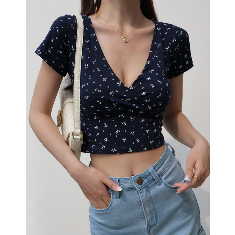 90s American Retro Floral Cross V-Neck Tight Fitted High-Waisted Cropped Short Sleeve T-Shirt for Women - Summer Style