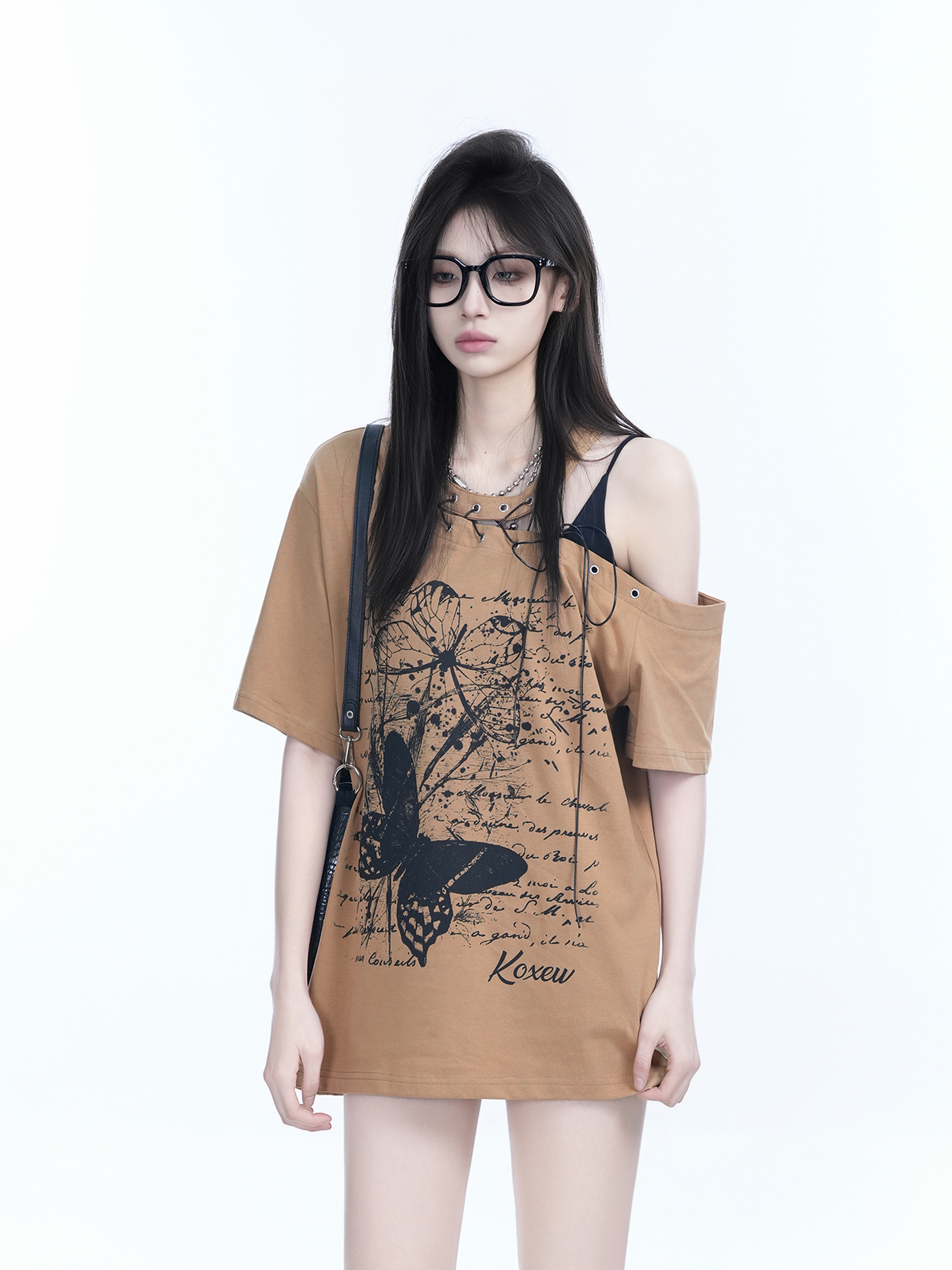 American Retro Butterfly Graffiti Off-Shoulder Short-Sleeve T-Shirt for Women – Trendy Y2K Niche Style for Hot Girls