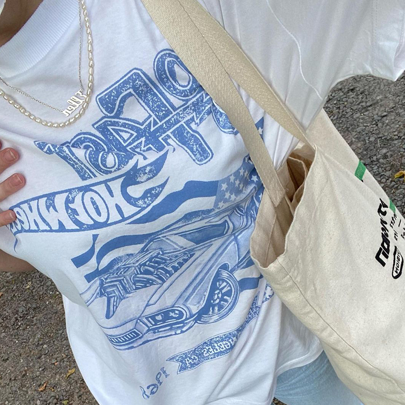 American Retro Car White T-Shirt for Women - Oversized Short Sleeve Vintage Top, Y2K Style Hot Girl Fashion
