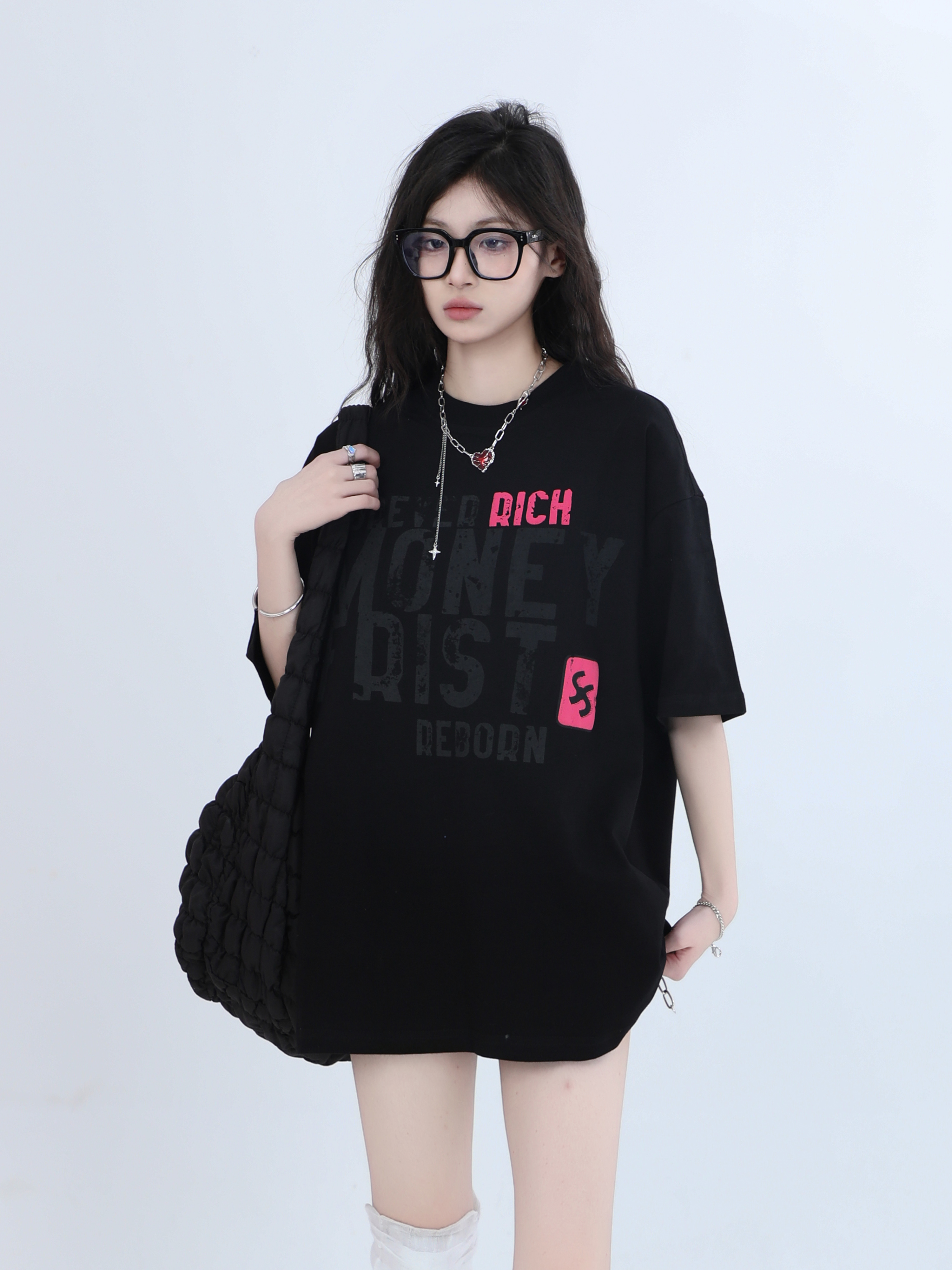 American Retro Color-Blocked Letter Short Sleeve T-Shirt for Women - Unique Loose Trendy Style, Casual Vintage 90s Fashion