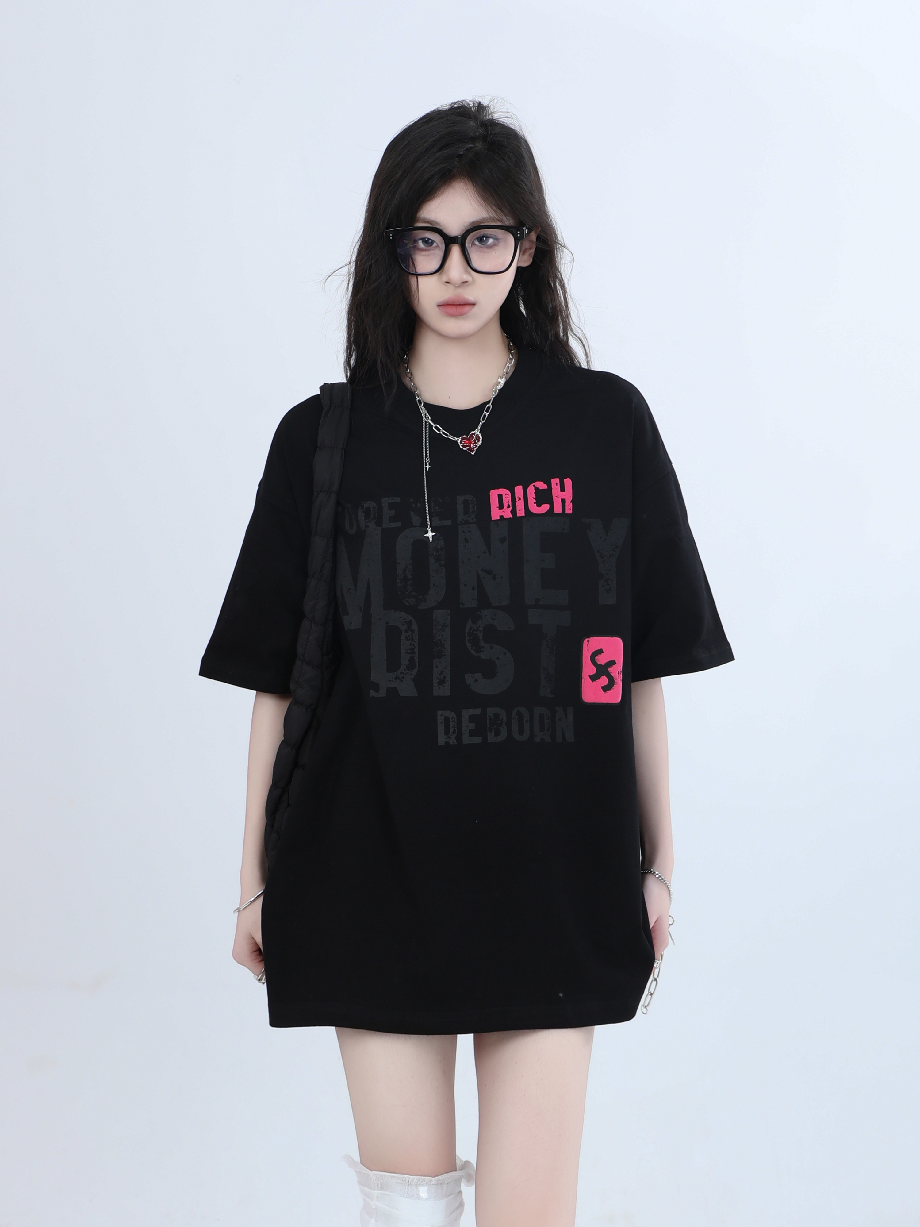 American Retro Color-Blocked Letter Short Sleeve T-Shirt for Women - Unique Loose Trendy Style, Casual Vintage 90s Fashion