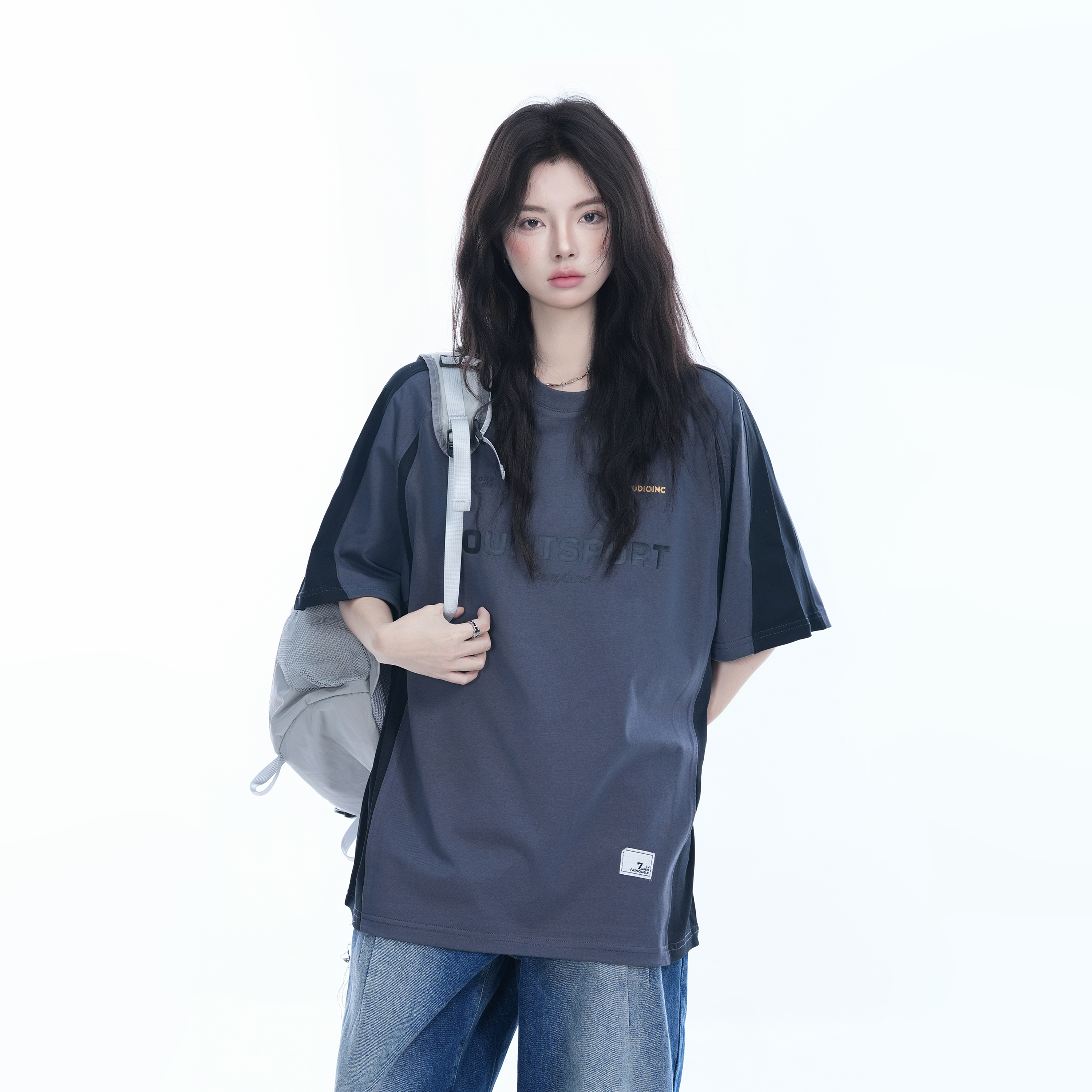 American Retro Color-Blocking Oversized Short-Sleeve T-Shirt for Women - Casual Sports Style, Y2K Inspired, Comfortable Fit