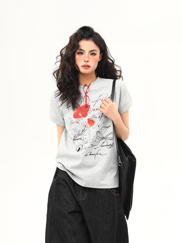 American Retro Design Boxy Shoulder T-Shirt for Women - Summer Slim-Fit Short Sleeve Top, Versatile 90s Style