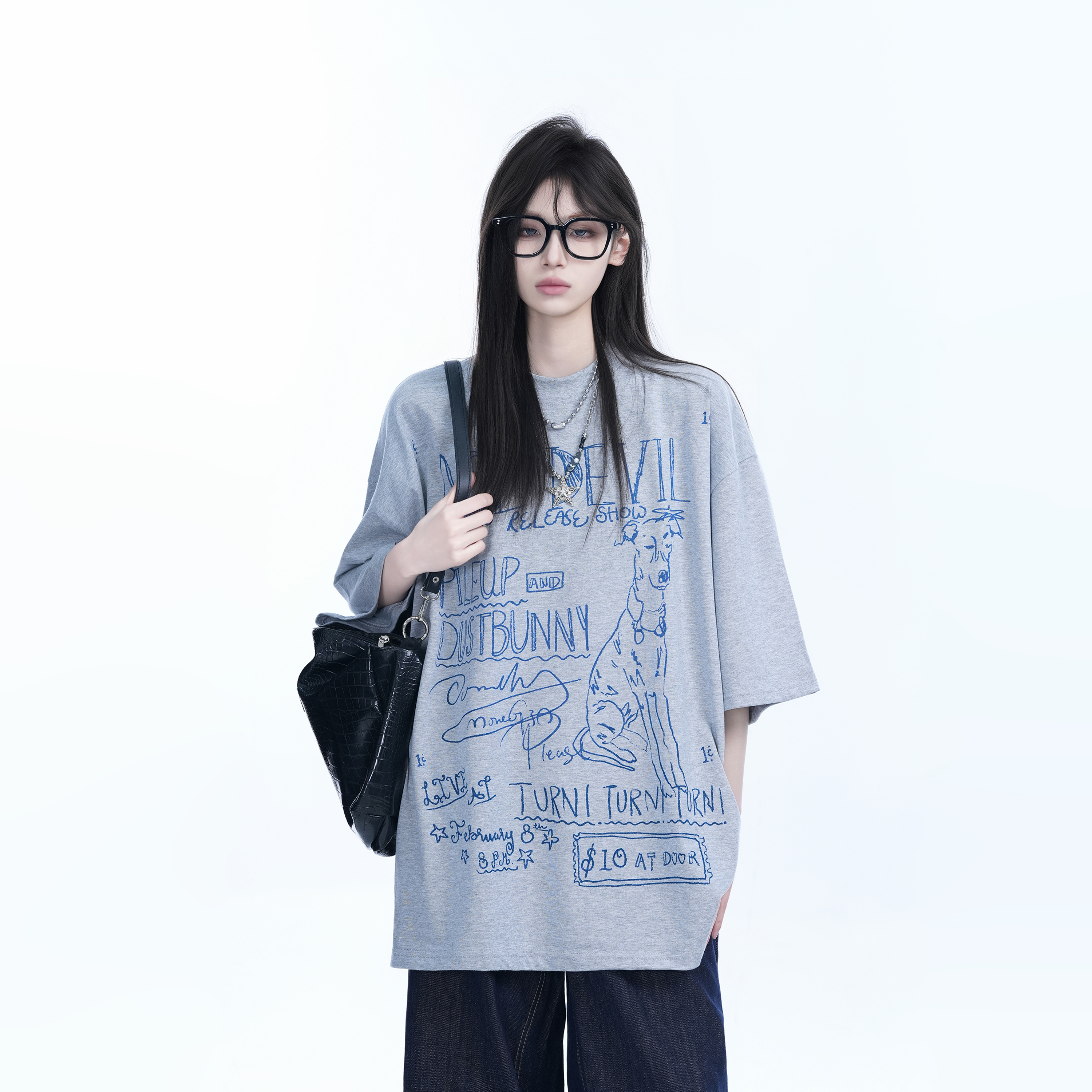 American Retro Graffiti Oversized Short Sleeve T-Shirt for Women - "Sit and Eat Until the Mountains Are Empty" Trendy Casual Style