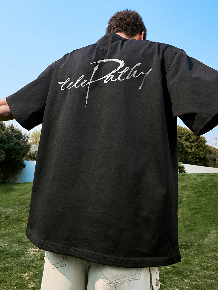 American Retro Letter Print Short-Sleeve T-Shirt for Men and Women, Loose Fit Hip-Hop Style, Summer 2025 Fashion