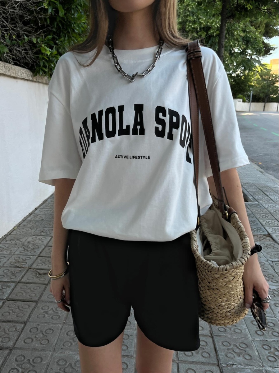 American Retro Minimalist Oversized Short Sleeve T-Shirt for Women - High-End Round Neck Summer Trendy Hot Girl Top